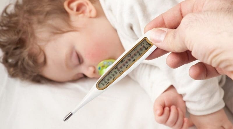 Fièvre chez le bébé d&rsquo;un an : Quand se rendre aux urgences ?